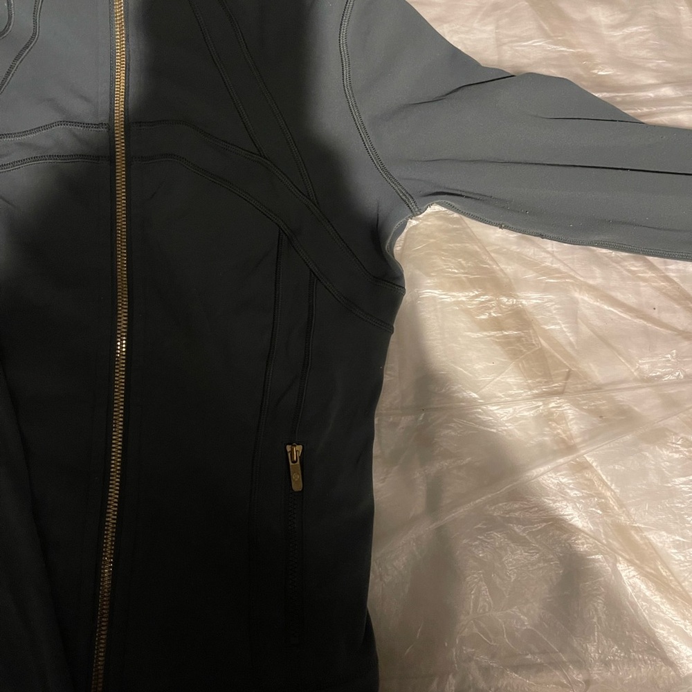 Women's Lululemon Jacket Define Nulu